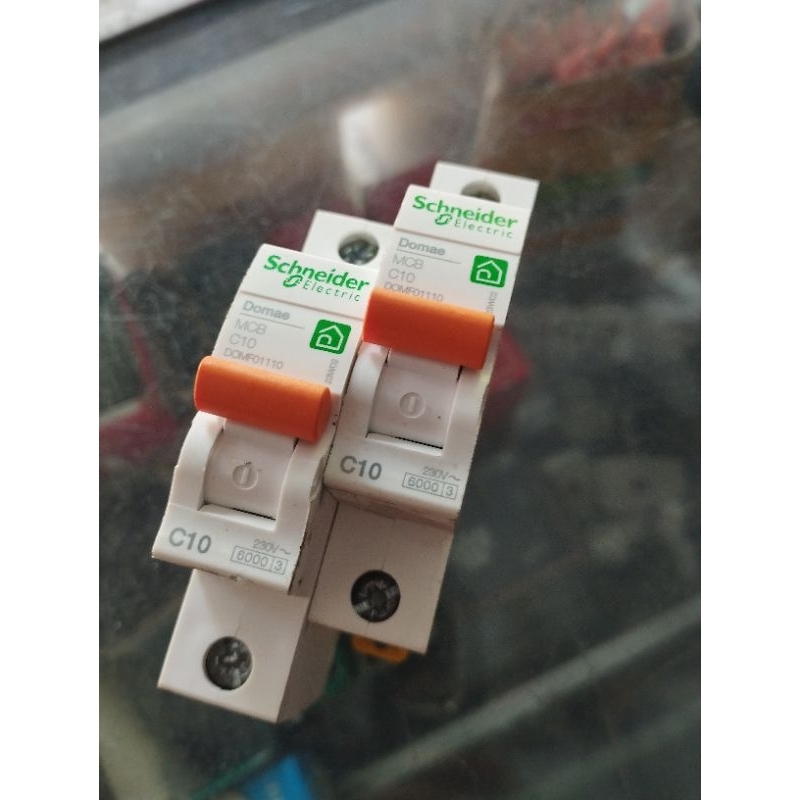MCB Shneider listrik 10 Ampere