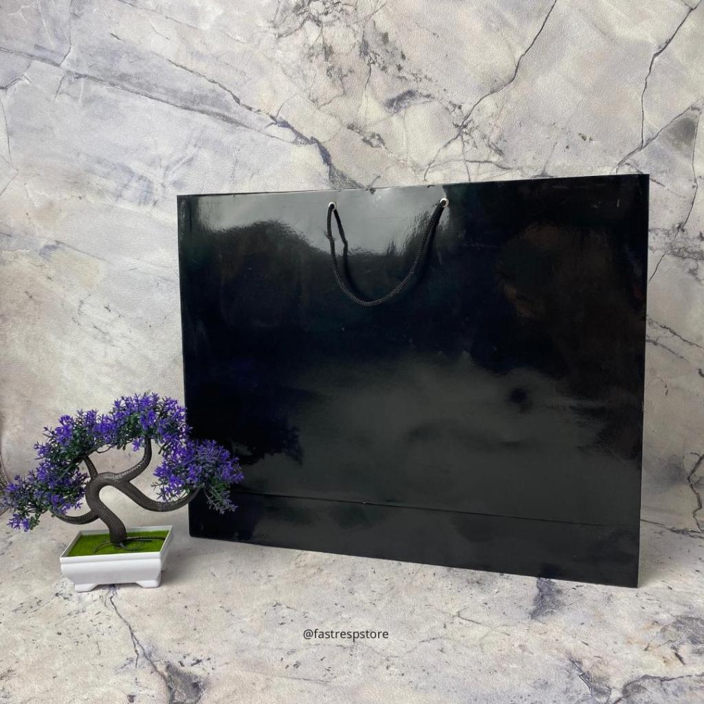 

Paper Bag Besar Hitam 50x40x12 Tas Kado Gift Bag Premium