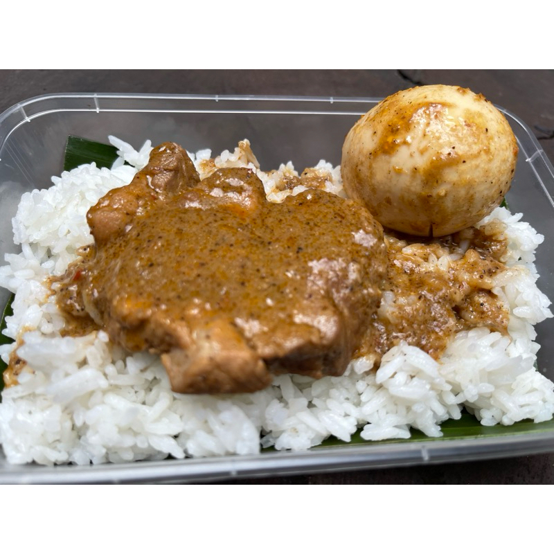 

Nasi Babi Rendang Telor