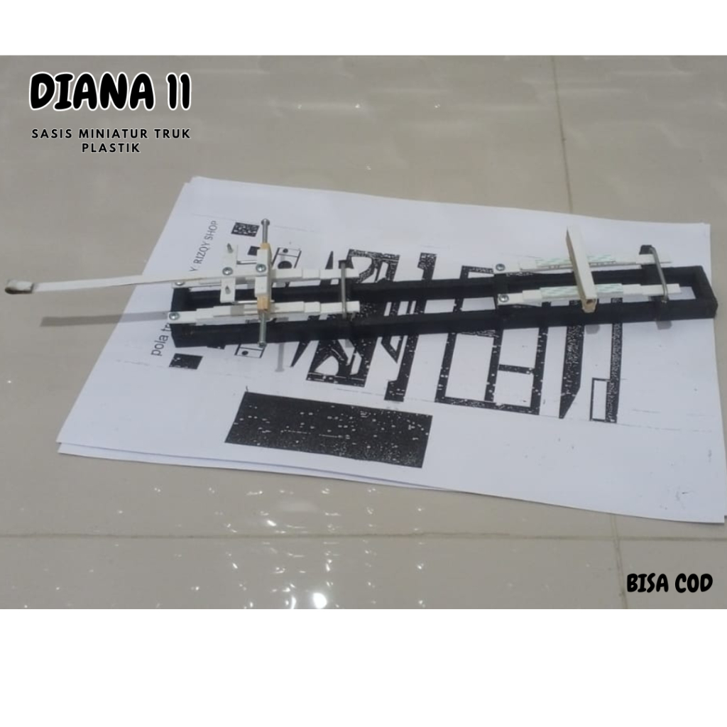 Sasis Miniatur Truk Plastik + Pola Untuk Modif