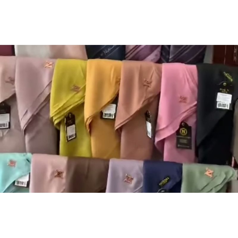 PAKET HIJAB MURAH 80rb DAPAT 2pcs HIJAB SEGIEMPAT POLOS  ND 010 BAHAN VOAL ORI NADHEERA LUXURY