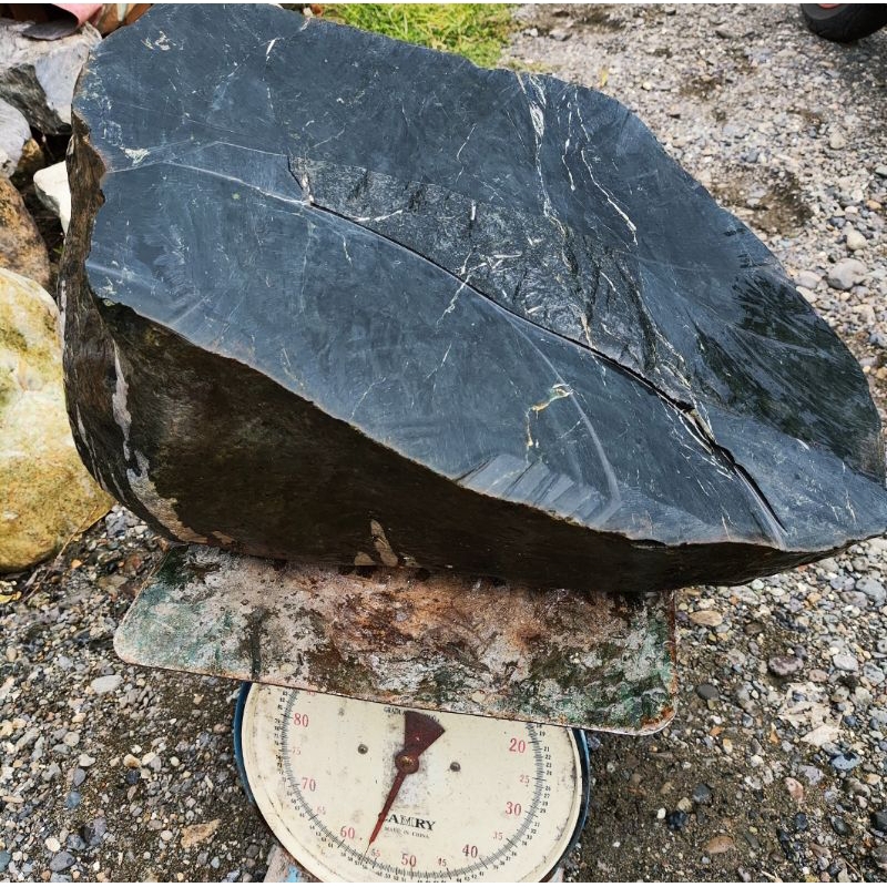 BATU BLACK JADE ACEH 56 kg