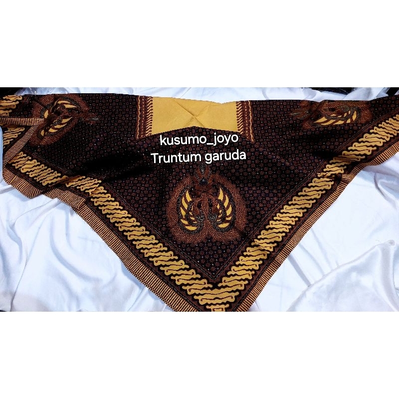 Udeng  Jawa Batik Cabut Segi Tiga