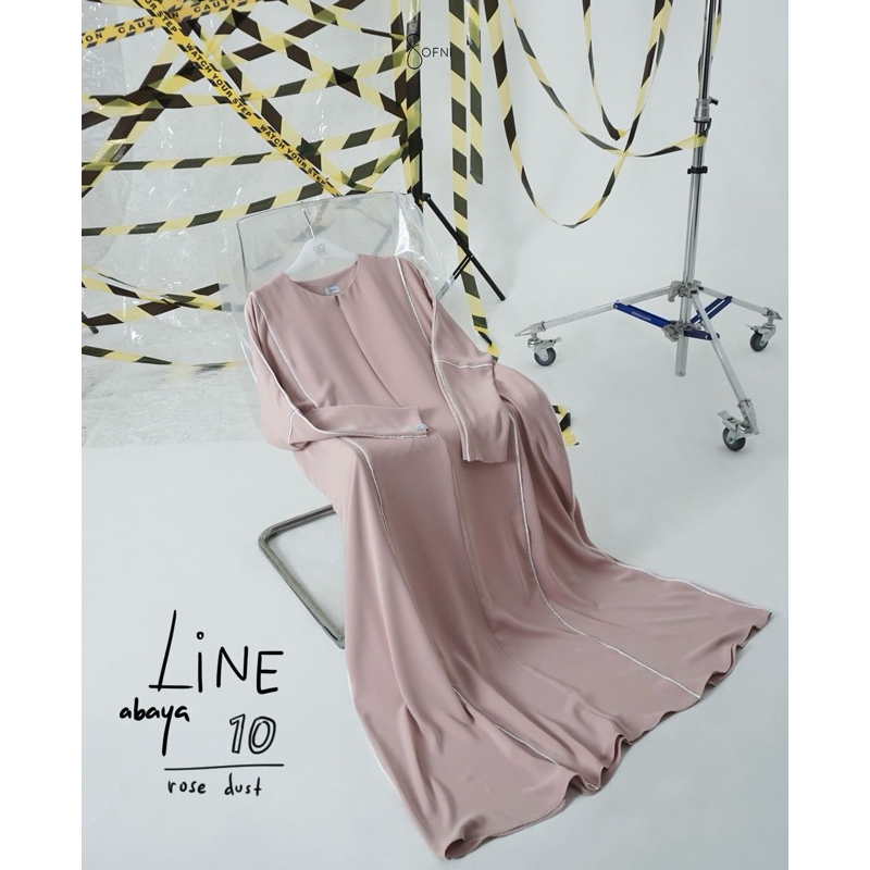 NWT Line Abaya Bysofni