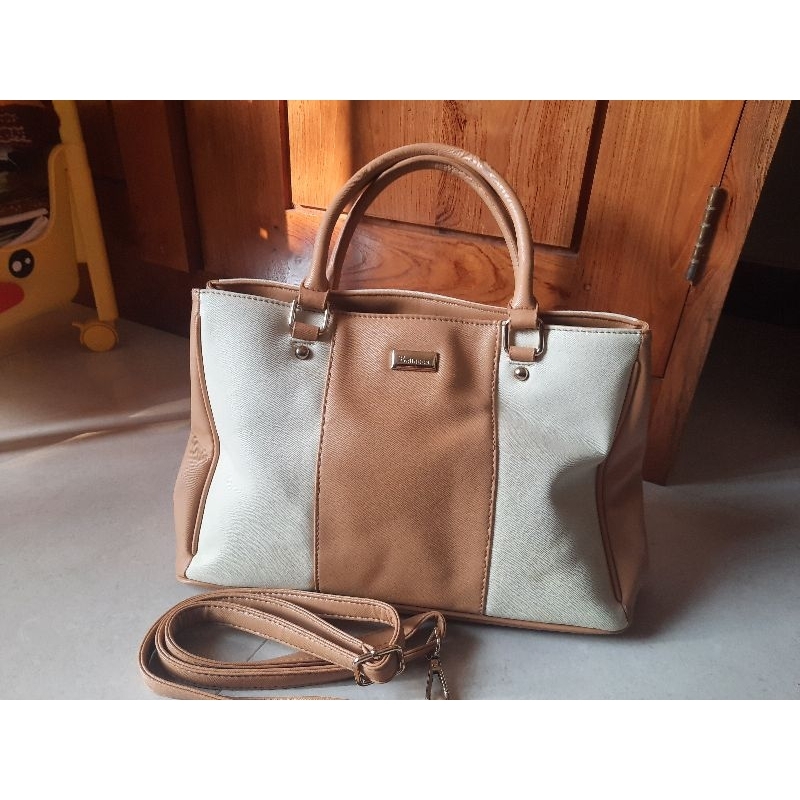 Tas wanita merk belleza preloved