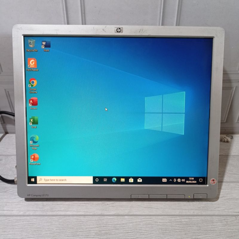 LCD monitor 17 kotak normal untuk pc/komputer/cctv