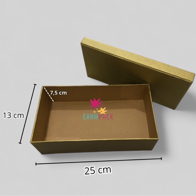 

Kotak Hamper Box Hampers kado