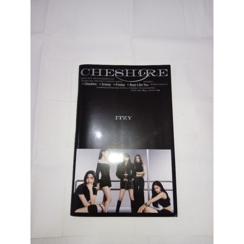 ALBUM ONLY ITZY CHESHIRE [FREE PC OFFICIAL]