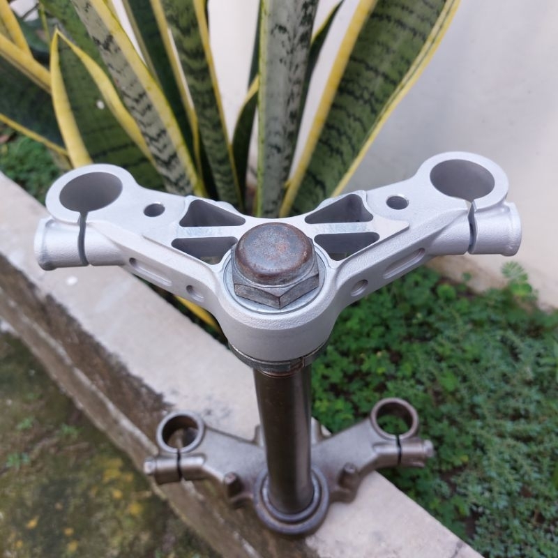 segitiga atas bawah satria Fu custom coak