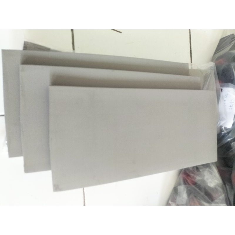 

KARET STEMPEL FLASH KWALITAS PREMIUM . grad A . 15/33. ( Abu MUDA)
