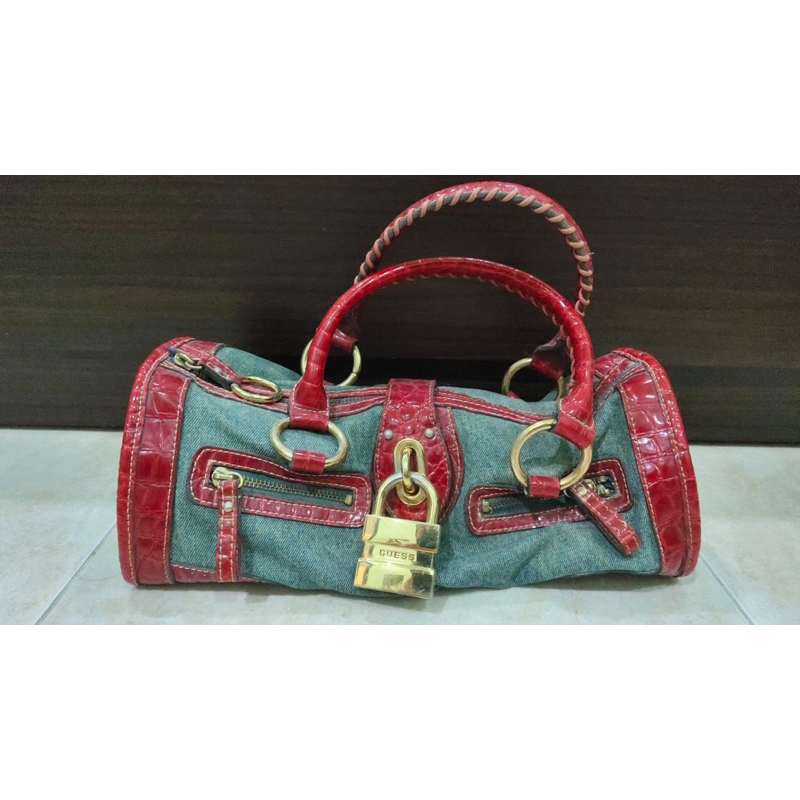Tas GUESS Original Preloved/ Tas wanita bekas branded/ Tas branded bekas preloved