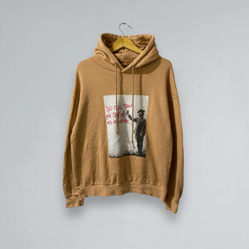 hoodie uniqlo coklat second