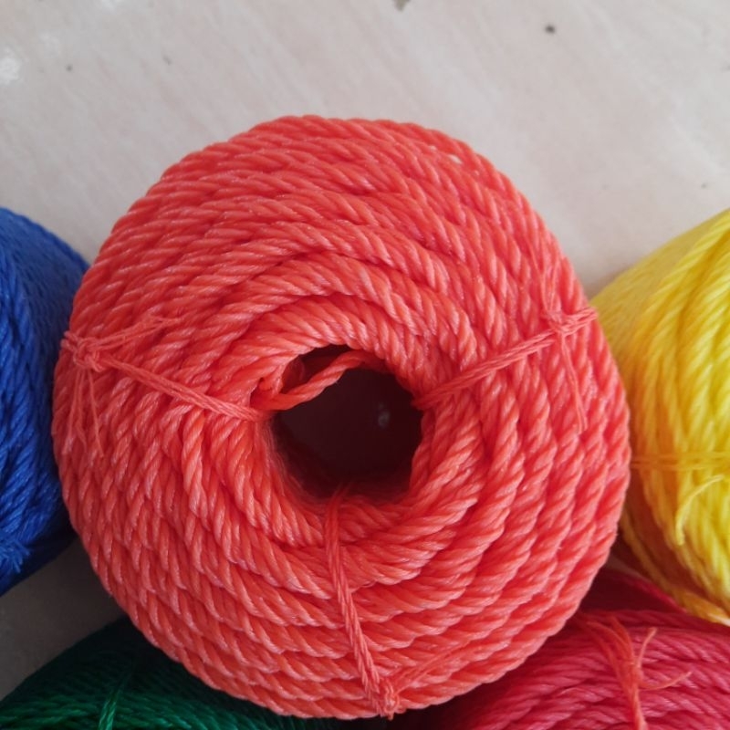 

Jual Produk TALI TAMBANG TAMPAR UKURAN 2.5MM DAN 2MM 200GRAM ''