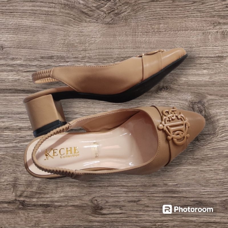 Bustong tali hak tahu