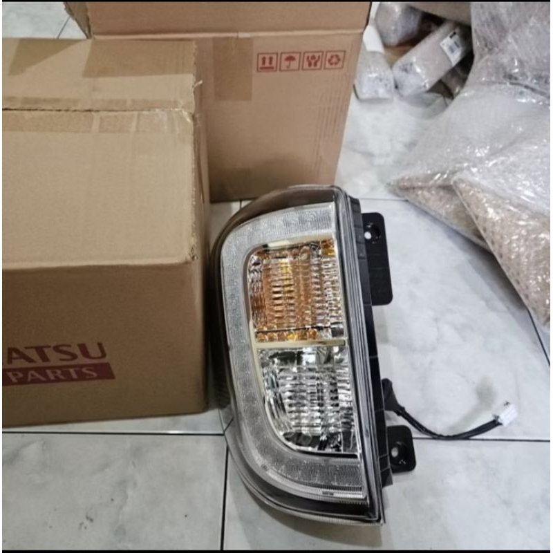 Stoplamp Lampu belakang rush terios LED 2015 2016 2017 original