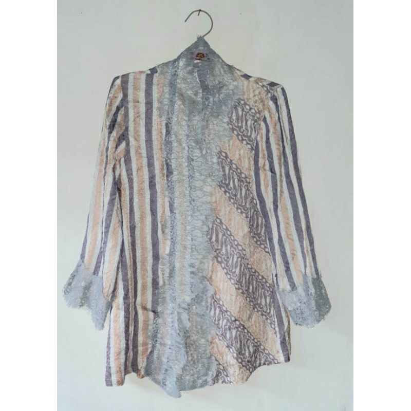 KEBAYA BATIK VISCOSE MARGARIA