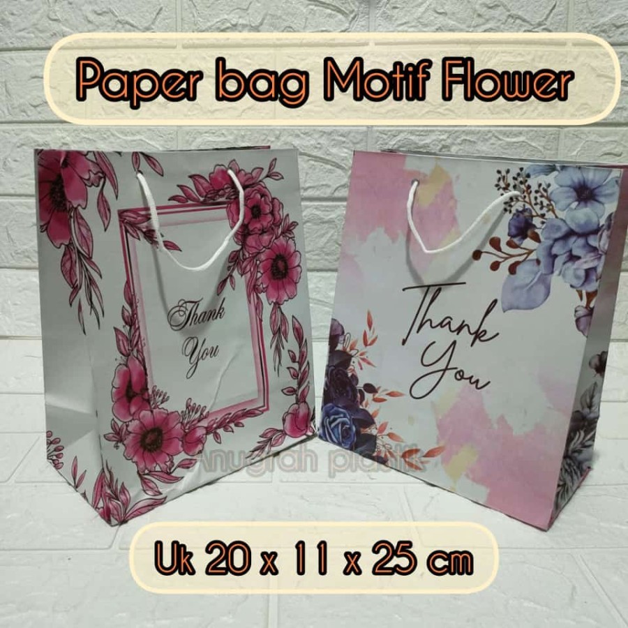 

Paper bag Motif Flower / tas kertas motif uk 20 x 11 x 25 cm PER LUSIN