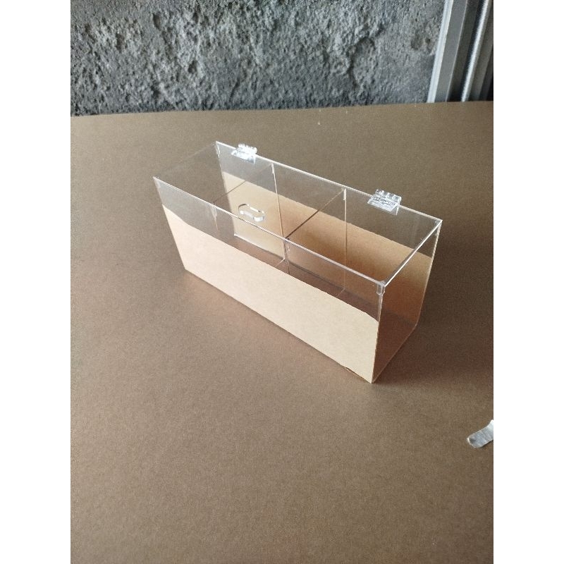 akrilik kotak tempat sosis/ permen