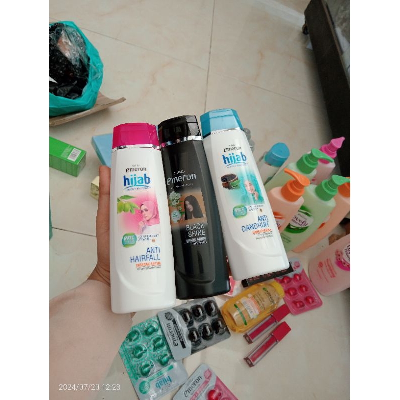 Emeron Sampo/Emeron Shampo botol 170ml