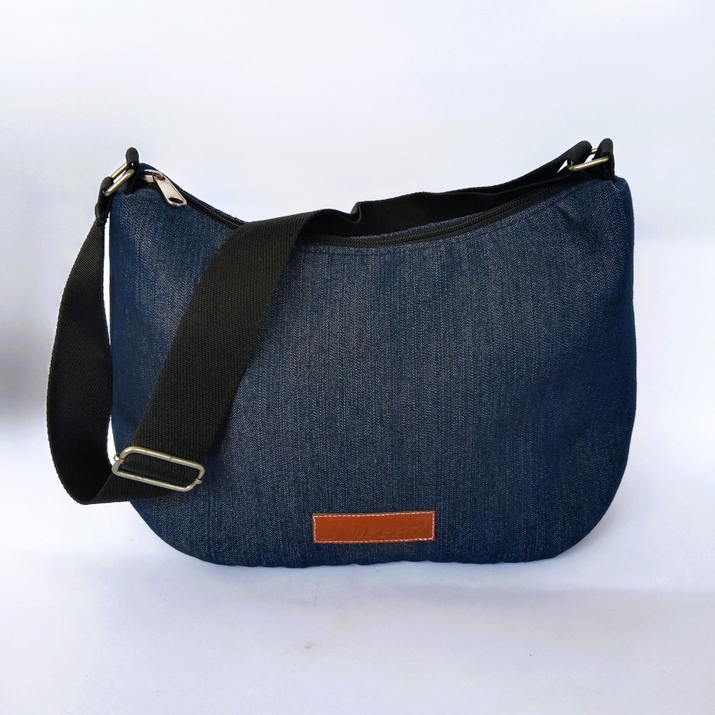Tas selempang wanita jeans