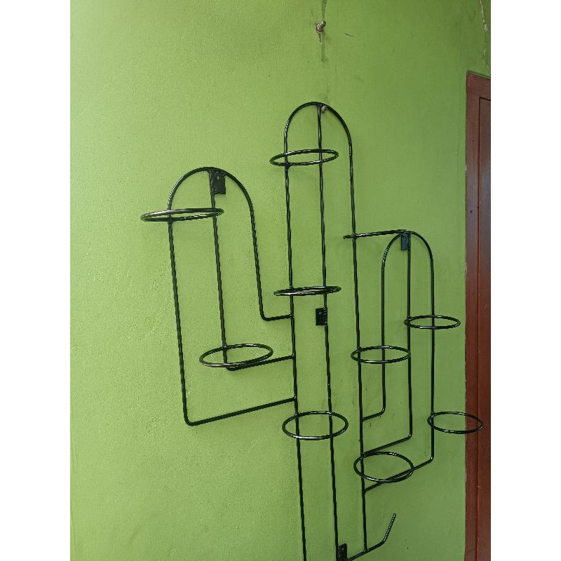 rak pot kaktus tempel dinding / rak pot kaktus/sekulen