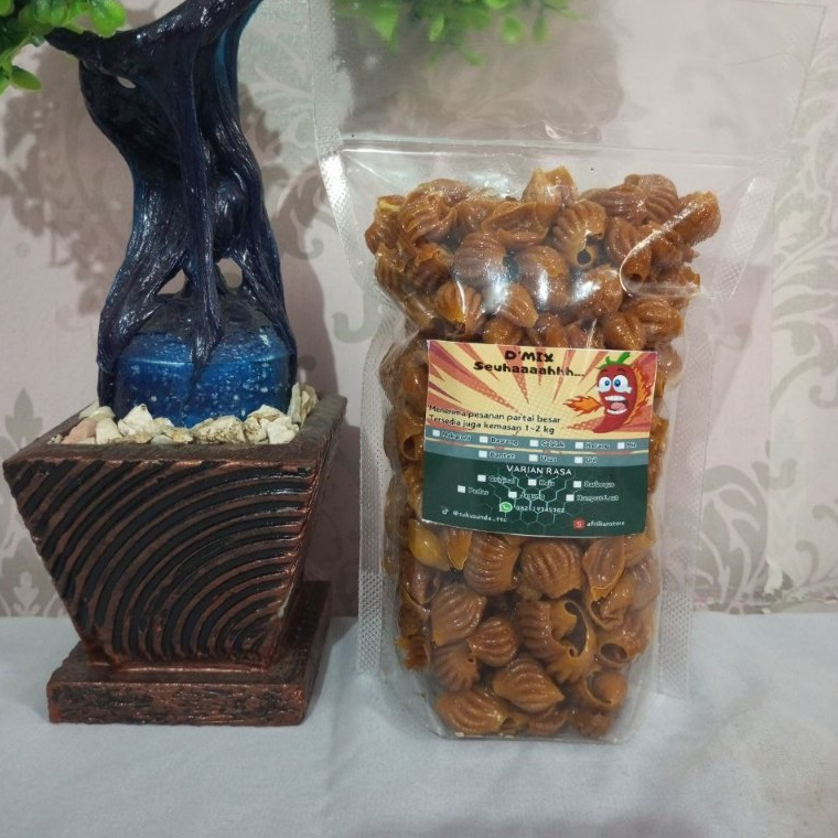 

Makaroni Keong 200 gram D'Mix Seuhaaahhh Dengan Banyak Varian Rasa