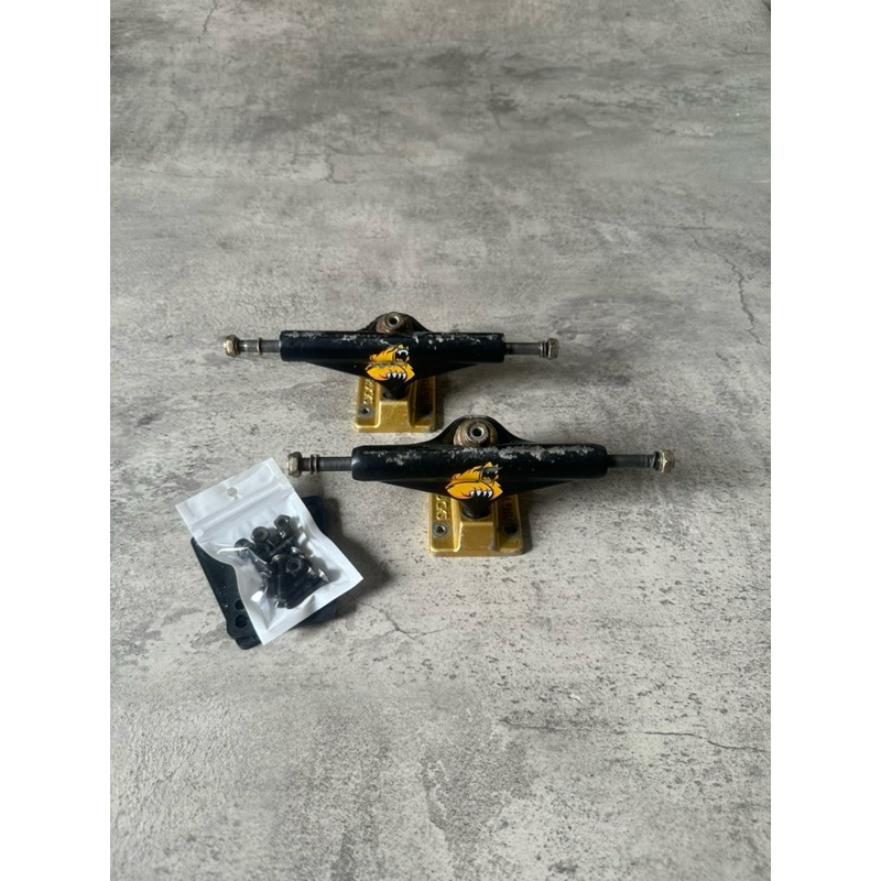 TRUCK BIG SKATEBOARD 5,25