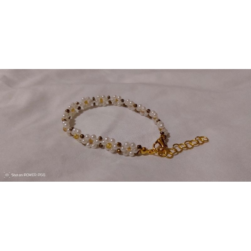 Gelang Bunga Aster Putih