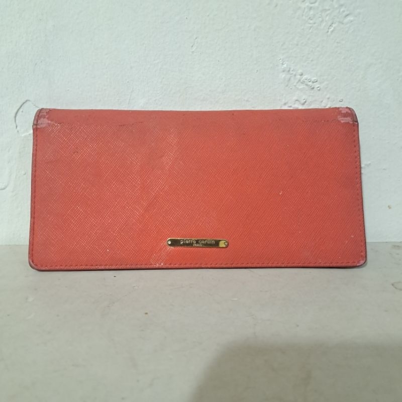 Dompet wanita Pierre Cardin merah preloved