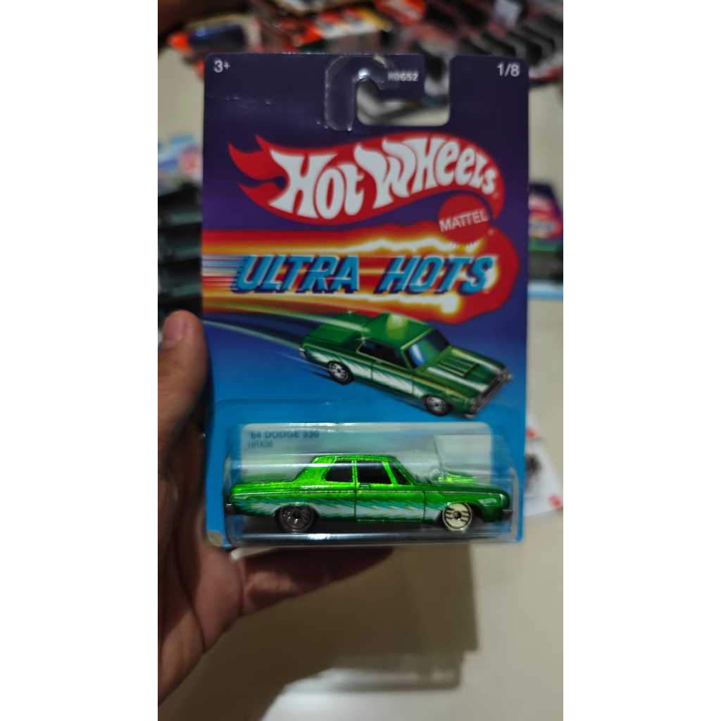 Hot Wheels Ultra Hots