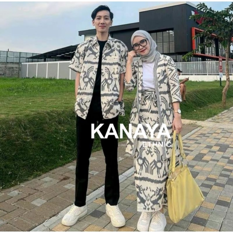 MADAM NTT WHITE GREY - STELAN TENUN - COUPLE TENUN NTT - BAJU TENUN COUPLE