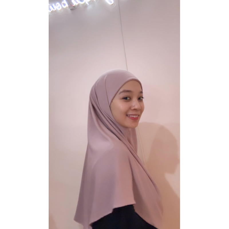 bergo inner jasmeen