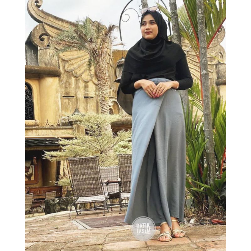 SARUNG GOYOR POLOS / SARUNG SANTRIWATI