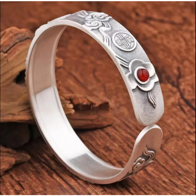 Gelang Plat Ukir Naga / Sterling Silver Pixiu Bite Coin Bracelet Retro Matte Men and Women Inlaid Re