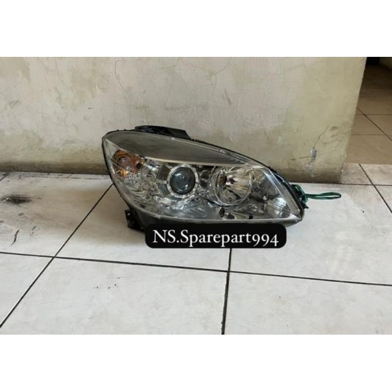 headlamp lampu depan mercy w204