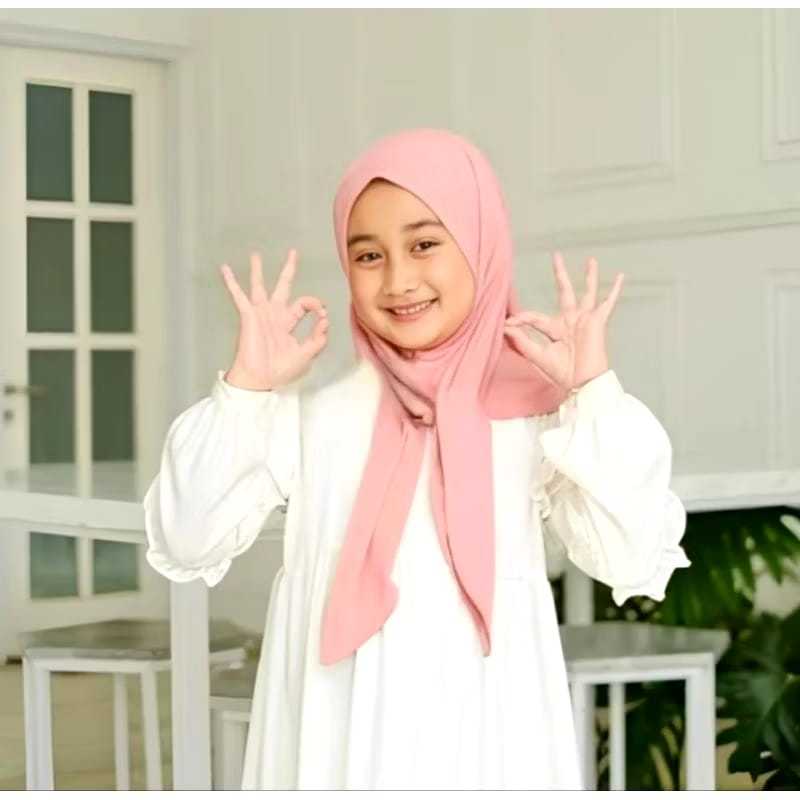 KeenanHIjabOfficial Kerudung instan segitiga 5-13thn adem lembut kerudung anak sekolah sd jersey pre