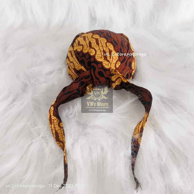 BLANGKON ANAK BATIK / blangkon / udeng / udeng bali / barongan / reog / pecut bopo / kendang / maina