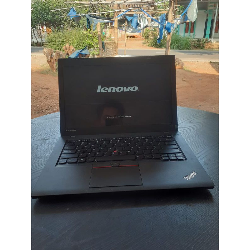 Lenovo thinkpad T450 core i5