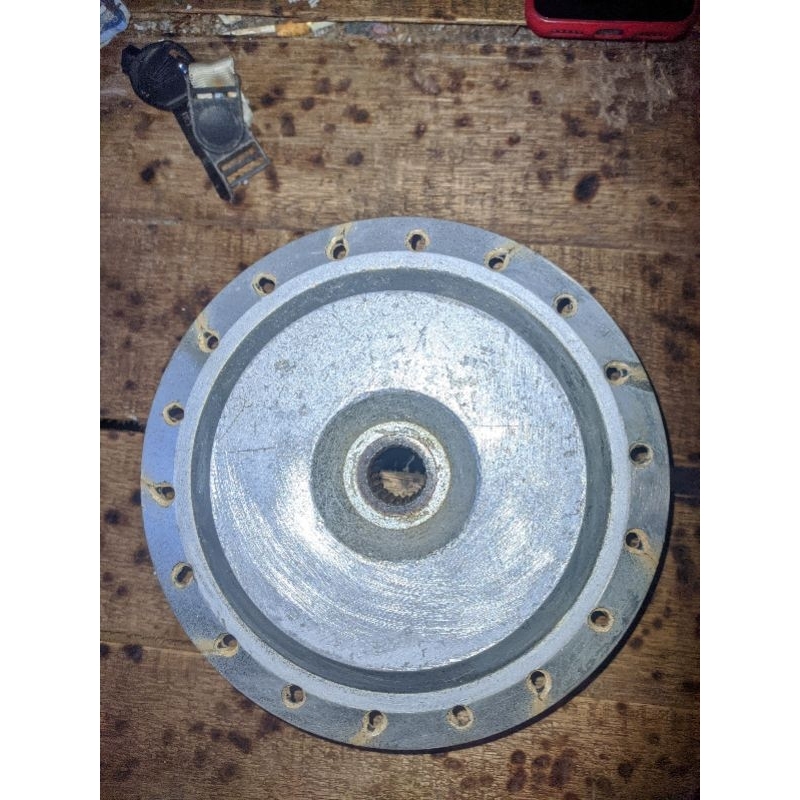 Tromol belakang Beat fi, beat karbu, scoopy