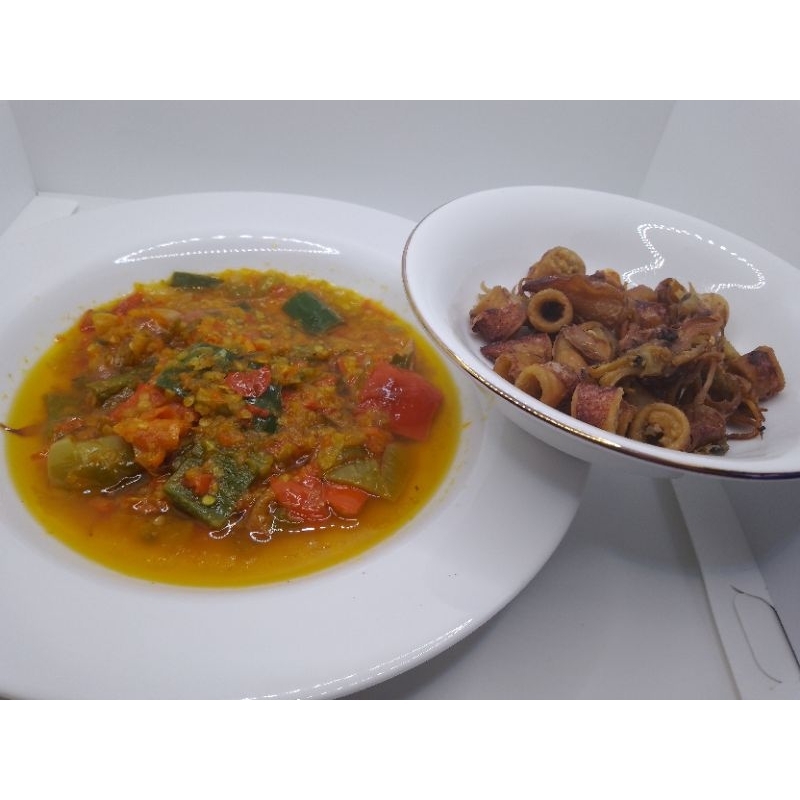 

DAPUR MINCI - Cumi Asin Balado Cabe Ijo / Balado Ijo Cumi Asin