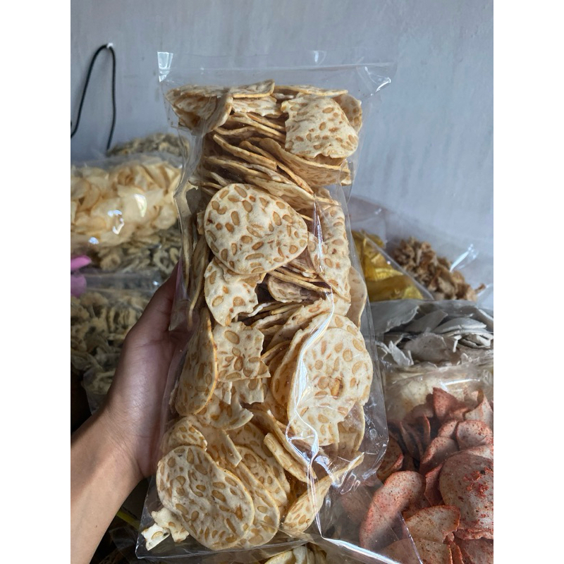 

kripik tempe sagu kemas 250g