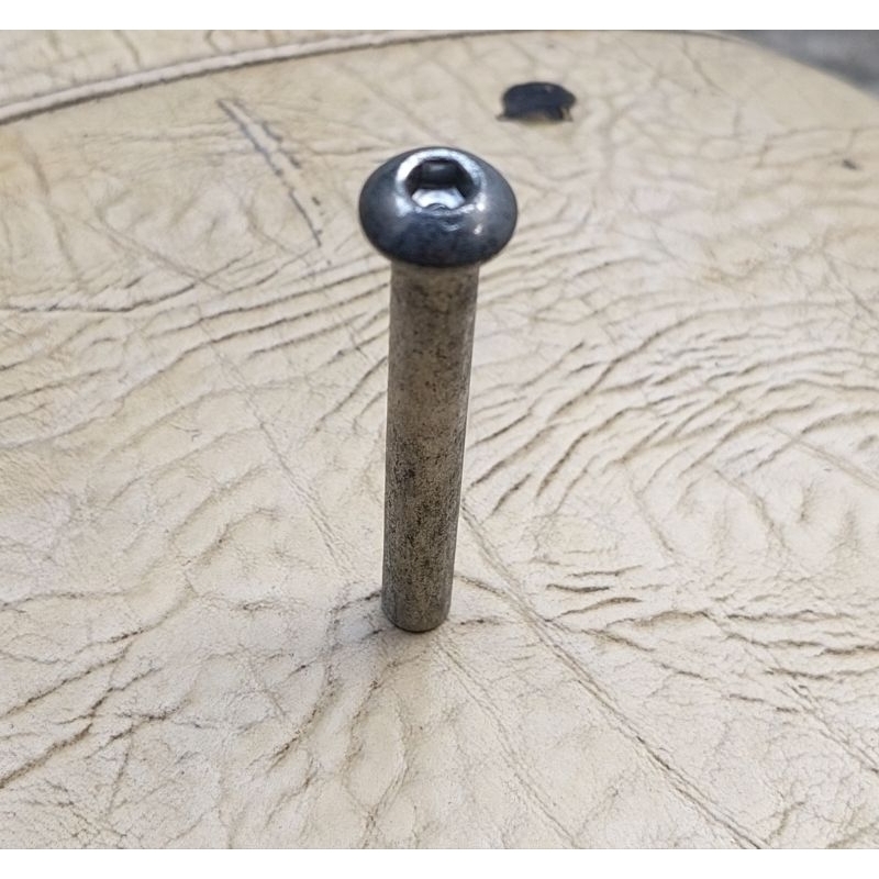 BAUT L Drat Panjang 7 cm