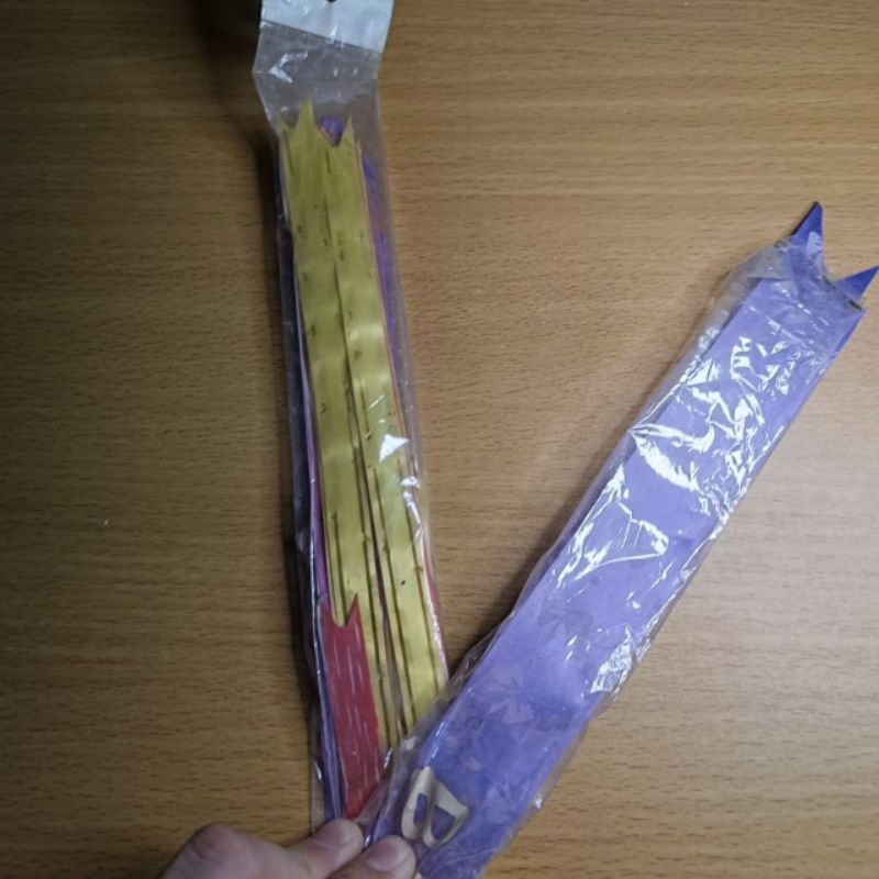 

PITA TARIK SERUT / PITA KERTAS JADI / TALI KADO SOUVENIR - (PANJANG)