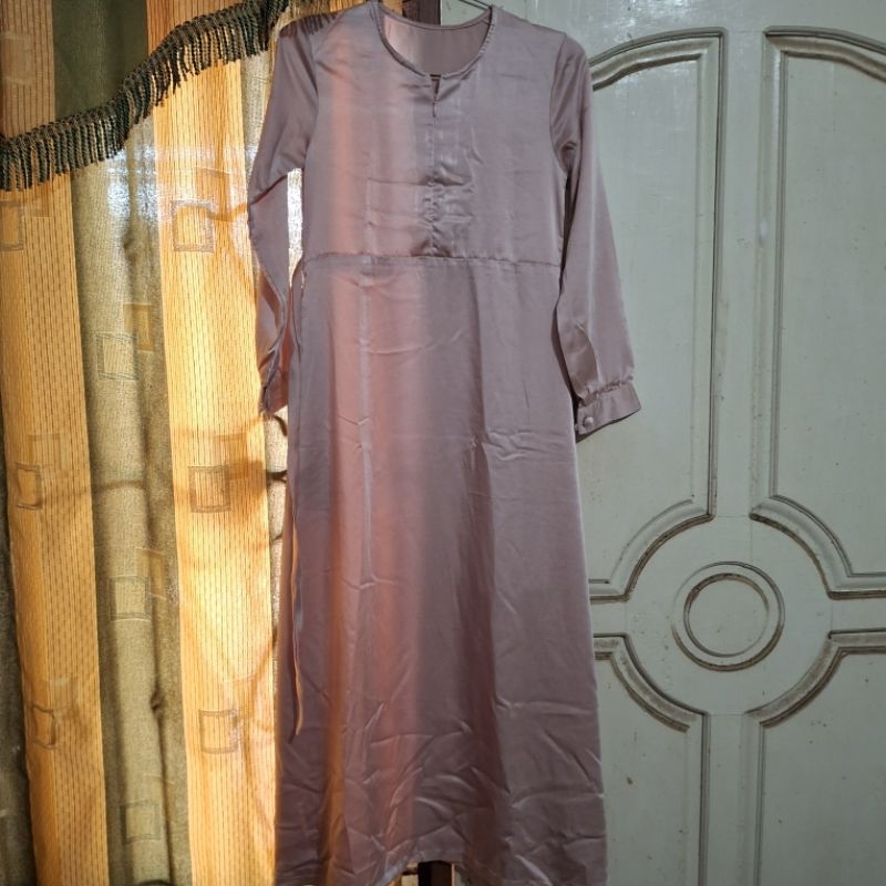 Preloved Silk Pink Dress