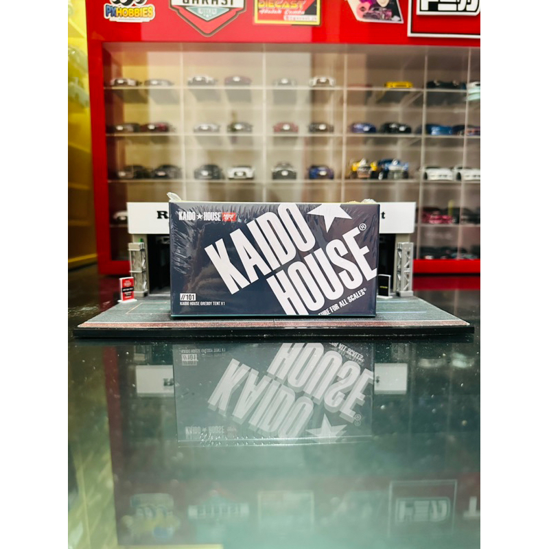 Mini GT x Kaido House KHMG101 Greddy Tent V1