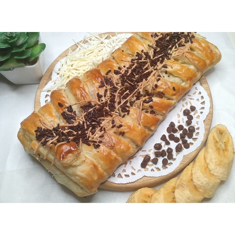 

strudel banana choco cheese