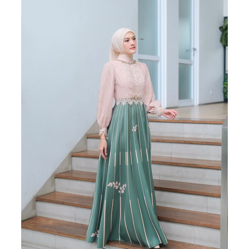 ZAINA DRESS