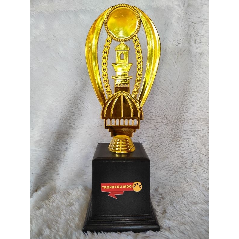 piala figur satu paket 112
