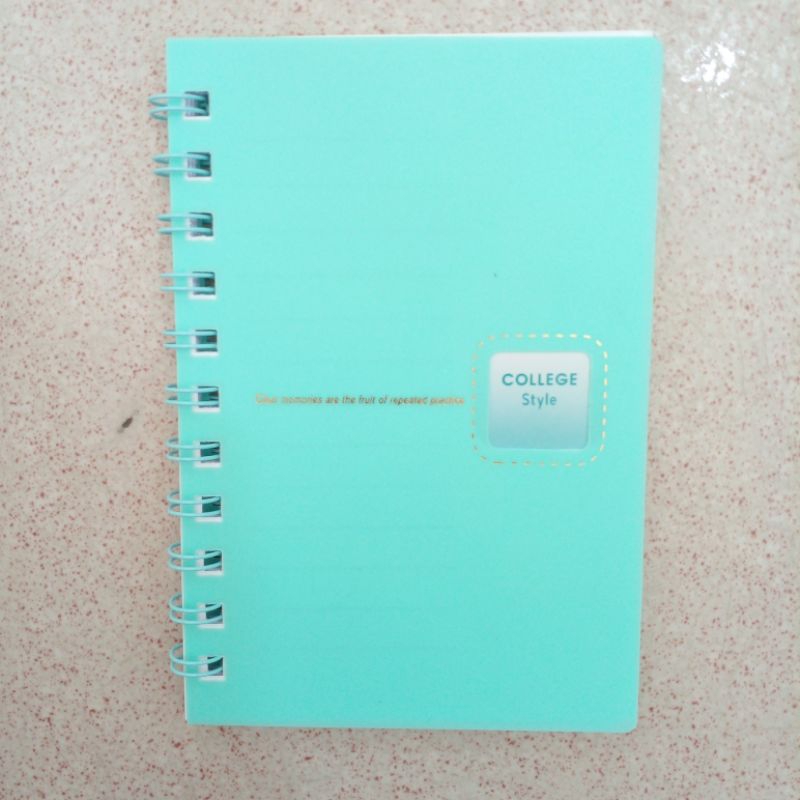 

NOTE BOOK SPIRAL ISI 60 LEMBAR UKURAN A6