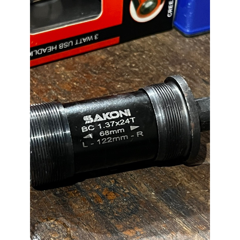 BB KOTAK 122 BEARING SAKONI TAIWAN ORIGINAL BARU NEW CARTRIDGE BOTTOM BRACKET SHIMANO SQUARE TAIWAN